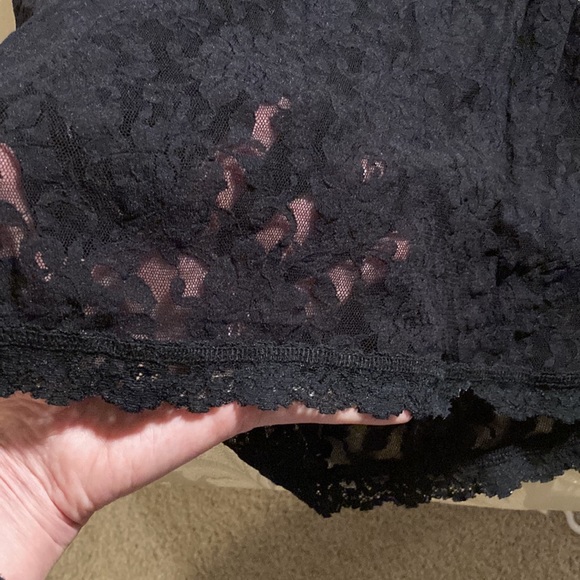 Hanky Panky Lace Tank - Picture 4 of 4